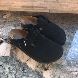 Gently used black Boston Birkenstock clog